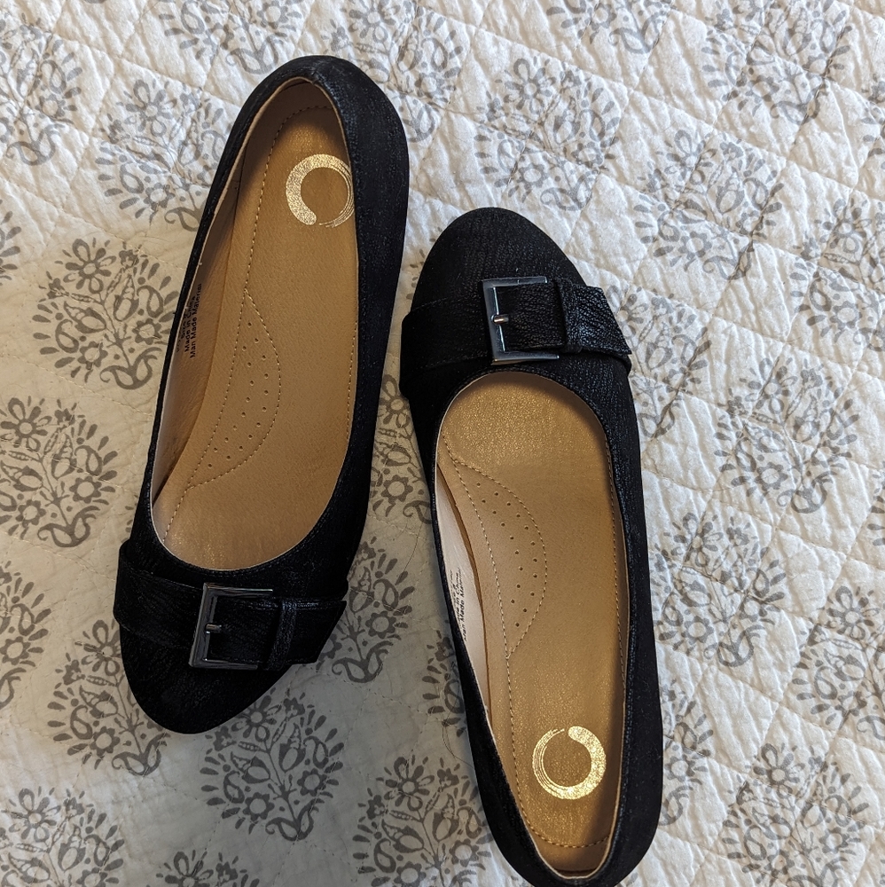 Women's wedge shoe